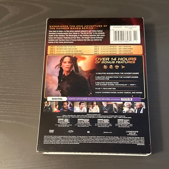 The Hunger Games Complete 4-Film Collection - Black and Red - Picture 2 of 5